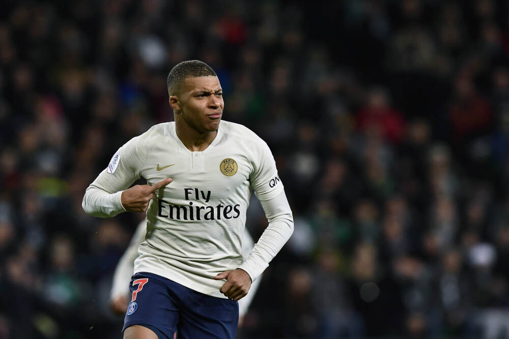 中国移动发布6G传输系统原型样机 通信板块迎产业升级机遇